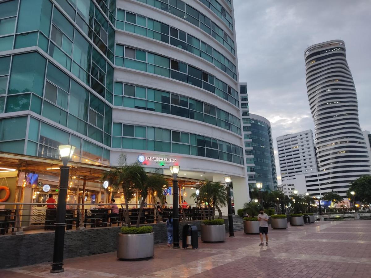 Suite Riverfront Puerto Santa Ana Guayaquil Esterno foto