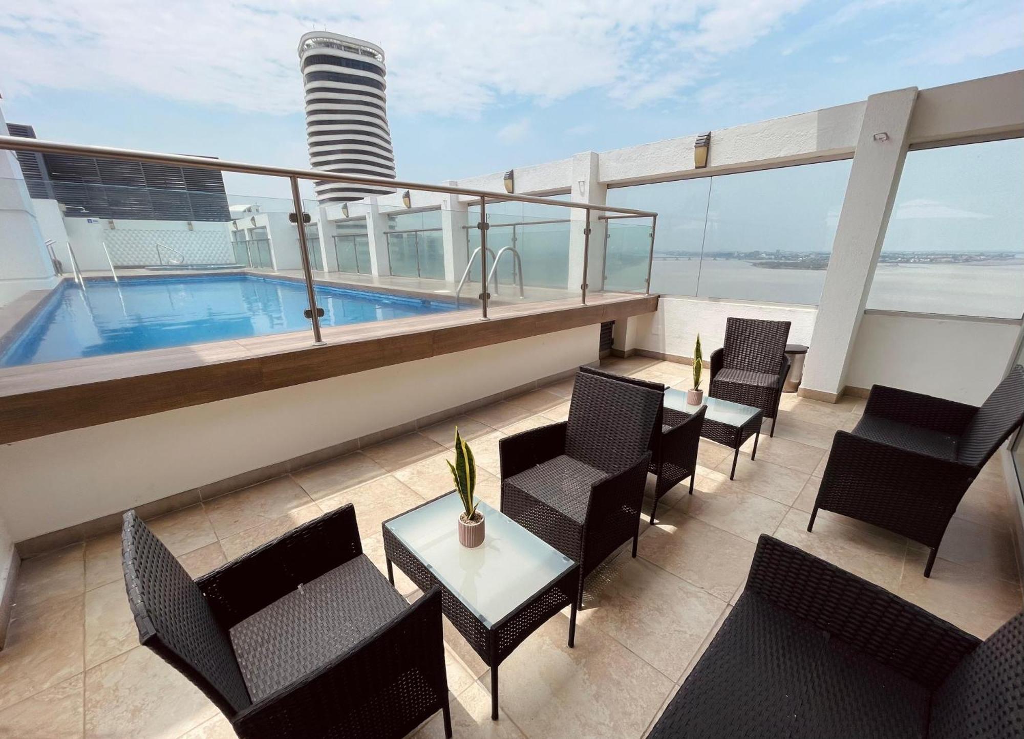 Suite Riverfront Puerto Santa Ana Guayaquil Esterno foto