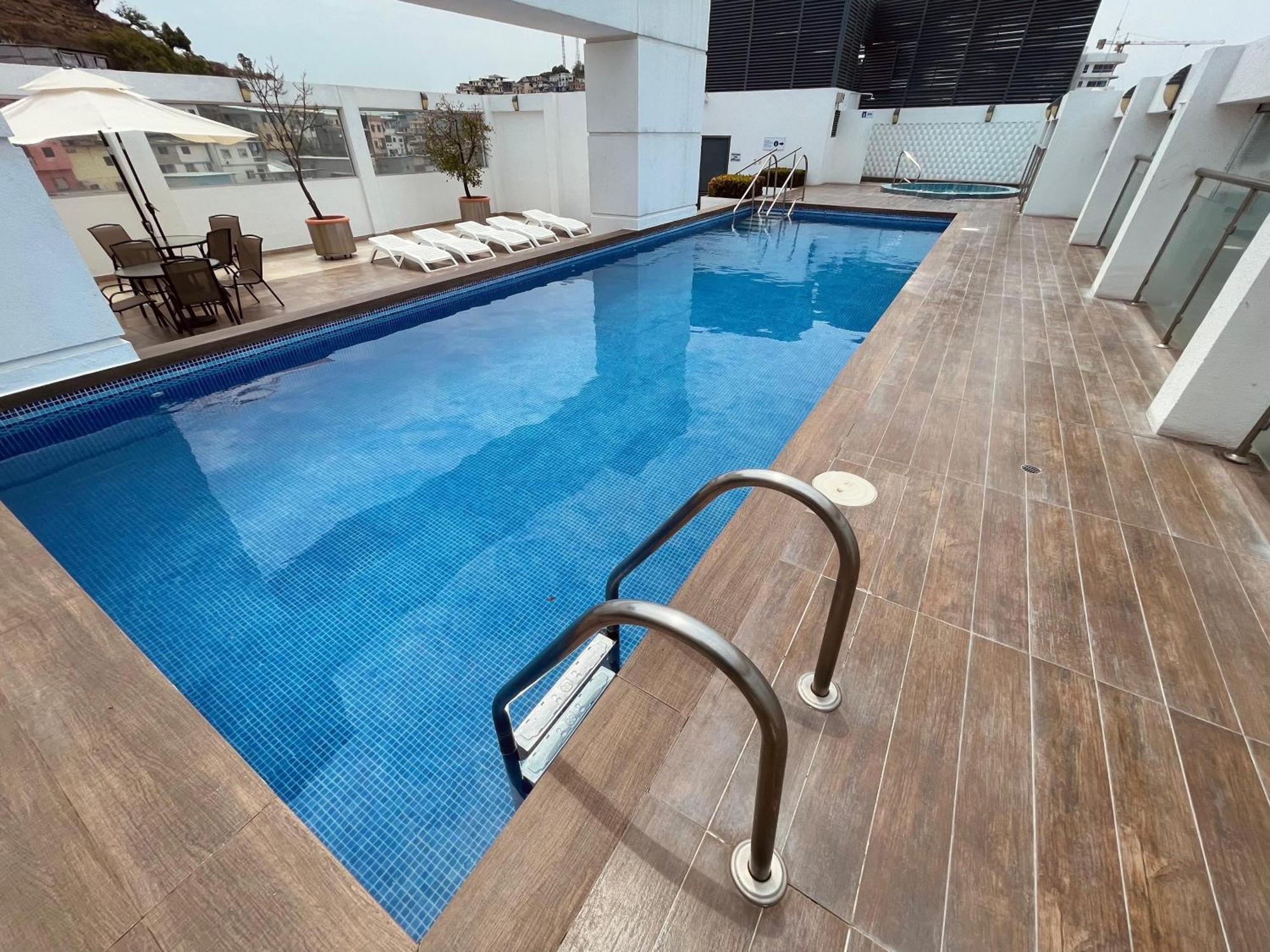 Suite Riverfront Puerto Santa Ana Guayaquil Esterno foto