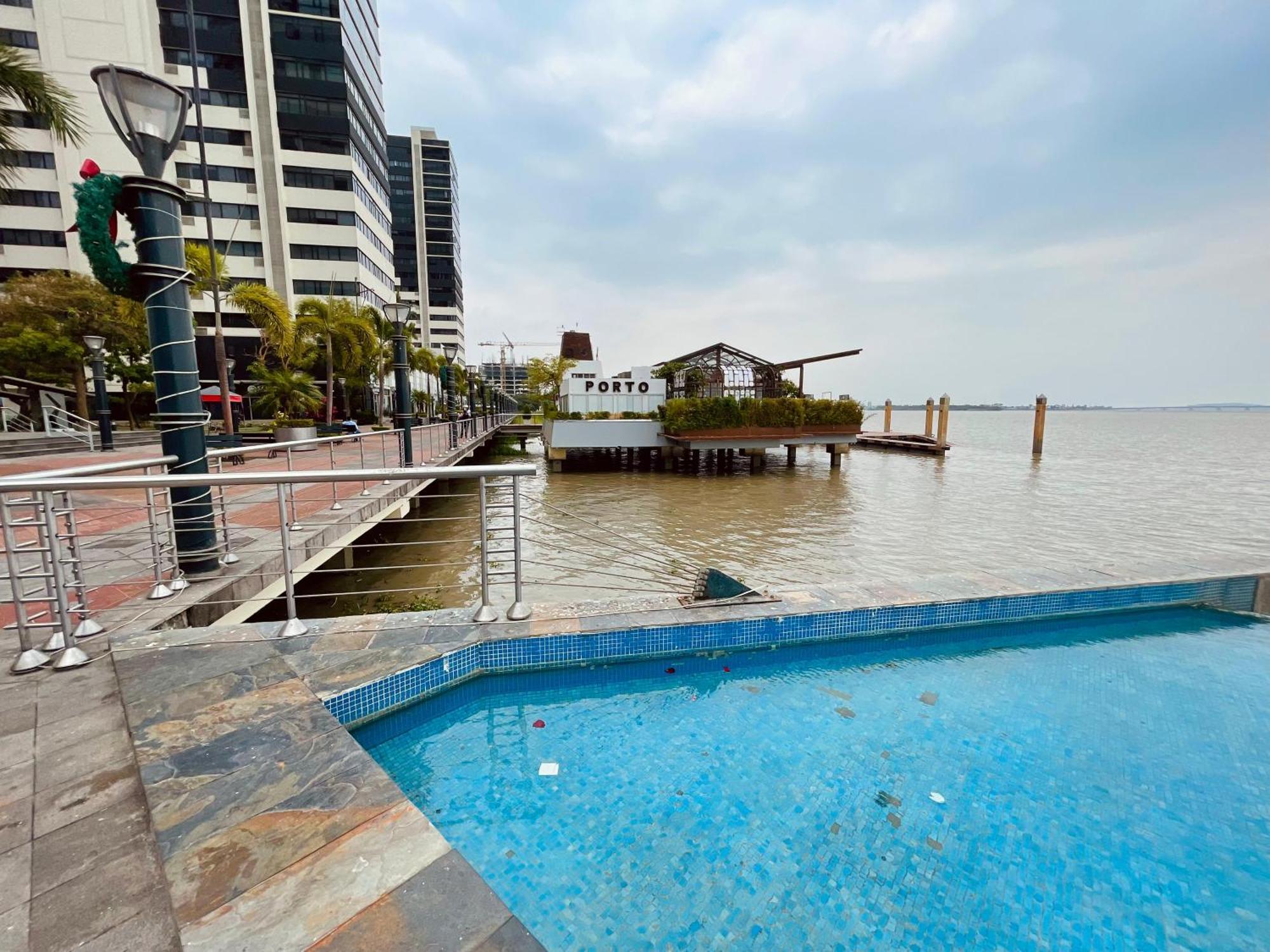 Suite Riverfront Puerto Santa Ana Guayaquil Esterno foto